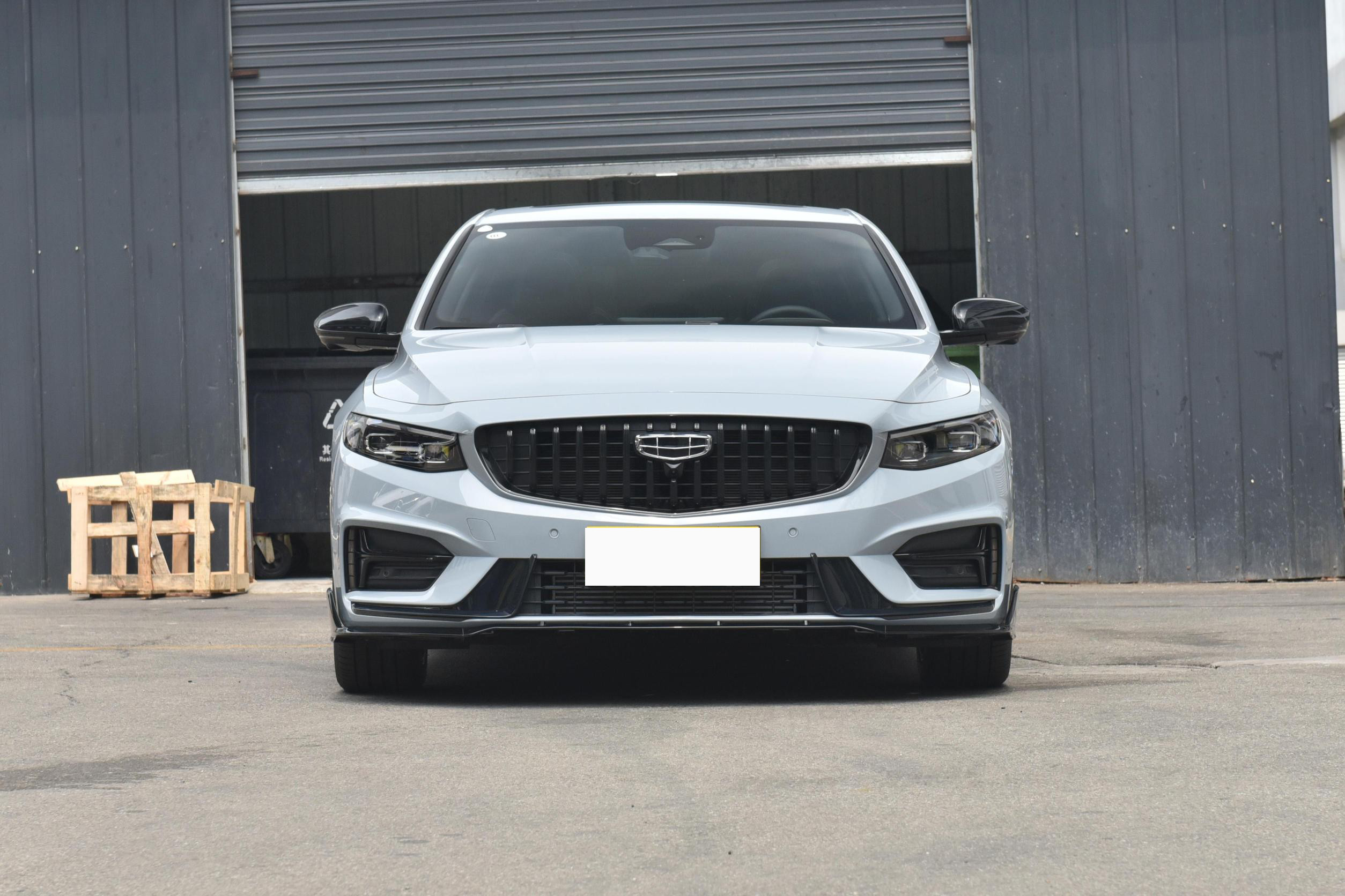 2.0t Fossil Fuel Powered Car Geely Preface 5 Seats Gasoline Petrol Sedan Car
