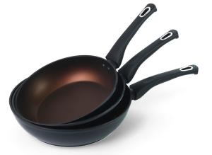 China 20cm Non Stick Coating Sgs 2.3mm Cooking Utensils Set wholesale