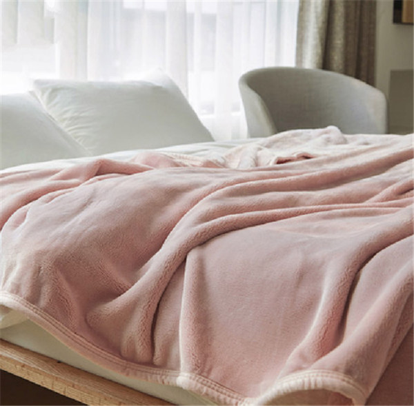 100% Polyester Solid Flannel Blanket Bedding Blanket Full / Queen Size Plain Pattern