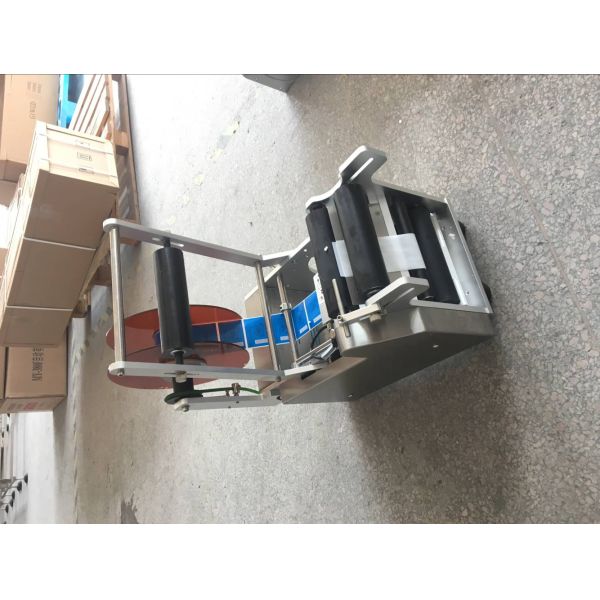 Hot Melt / Wet Glue Semi Automatic Sticker Labeling Machine 12 Months Guarantee