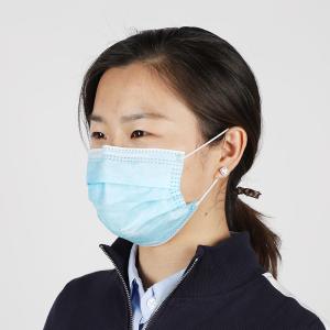 China Fliud Resistant Disposable Face Mask Full Length Pvc Concealed Nose Piece wholesale