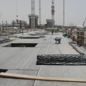 China 4000g-7000g Bentonite Geosynthetic Clay Liner GCL for Artificial Lake Lining at Park wholesale