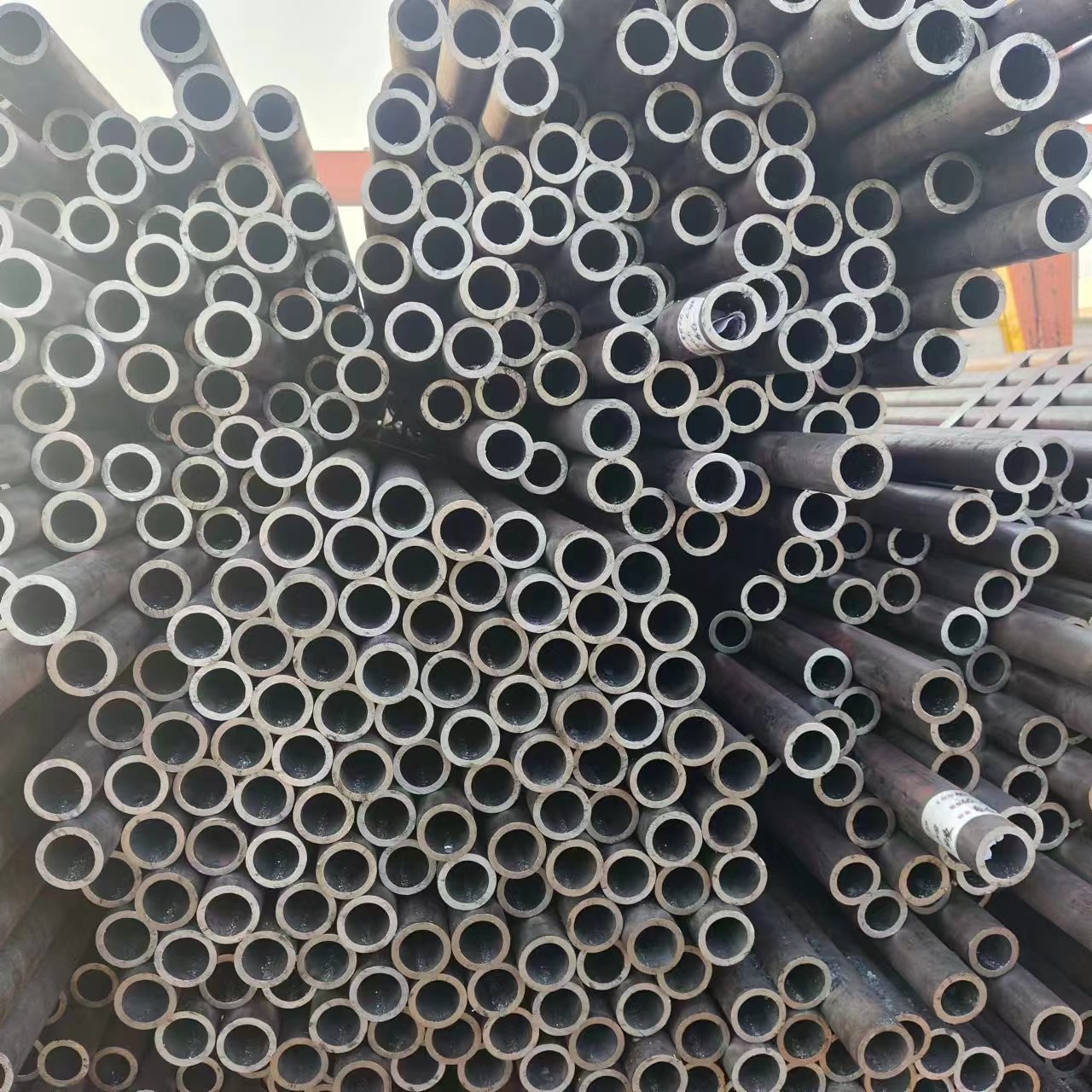S355J2+N Seamless Steel Pipe Tube SCH40S SCH80S XXS Carbon Steel Pipe for Liquid and Oil